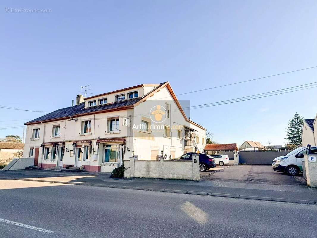 Appartement à ORVILLE