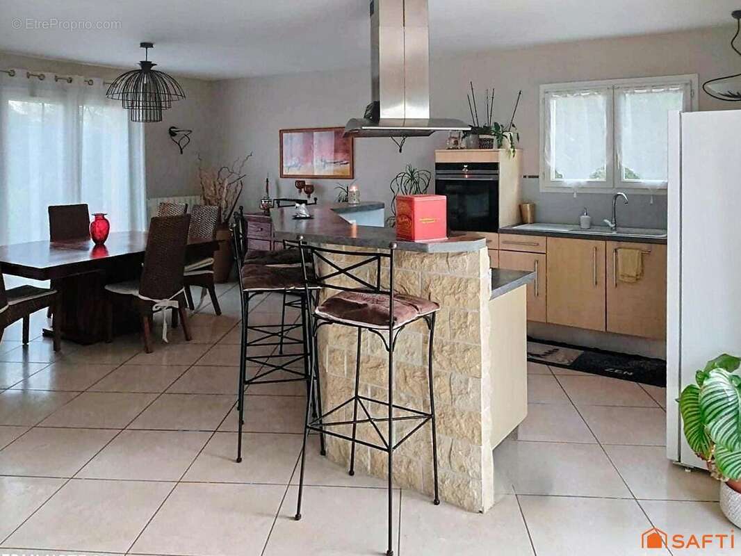 Photo 2 - Maison à LE CABANIAL