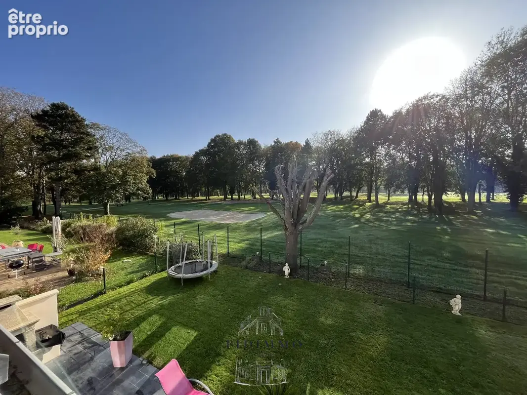 4358 - Belle maison longeant le golf d'Ormesson - photo 10