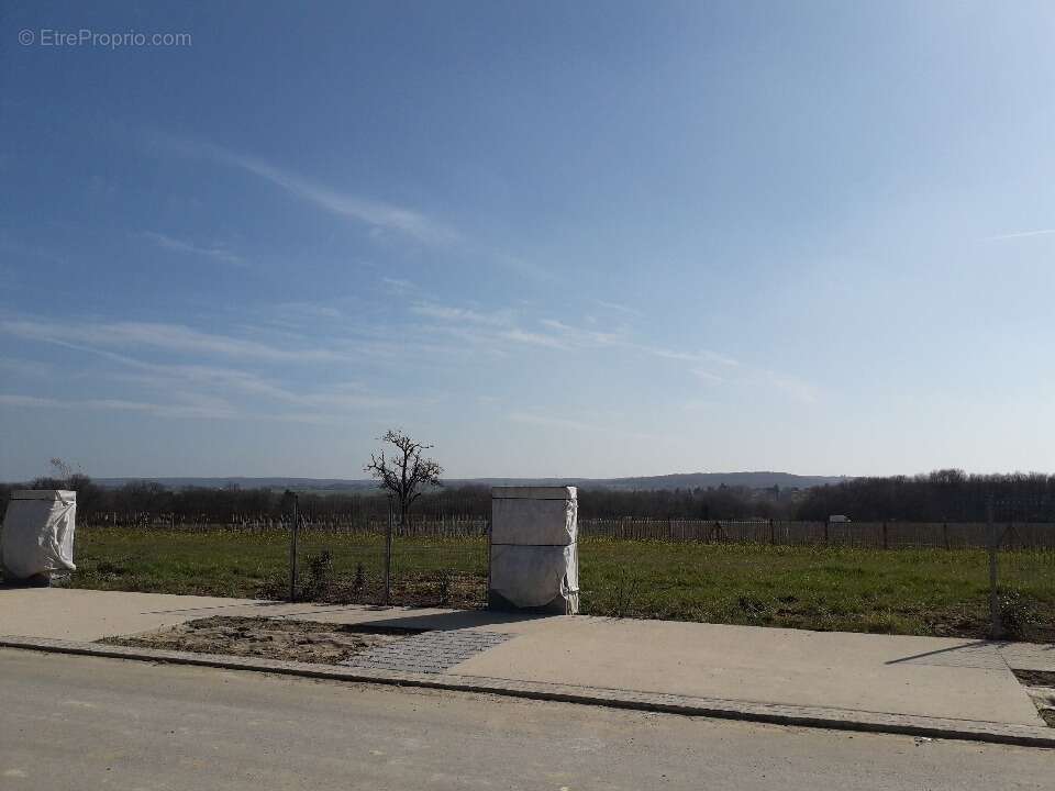 Terrain à BREUILLET