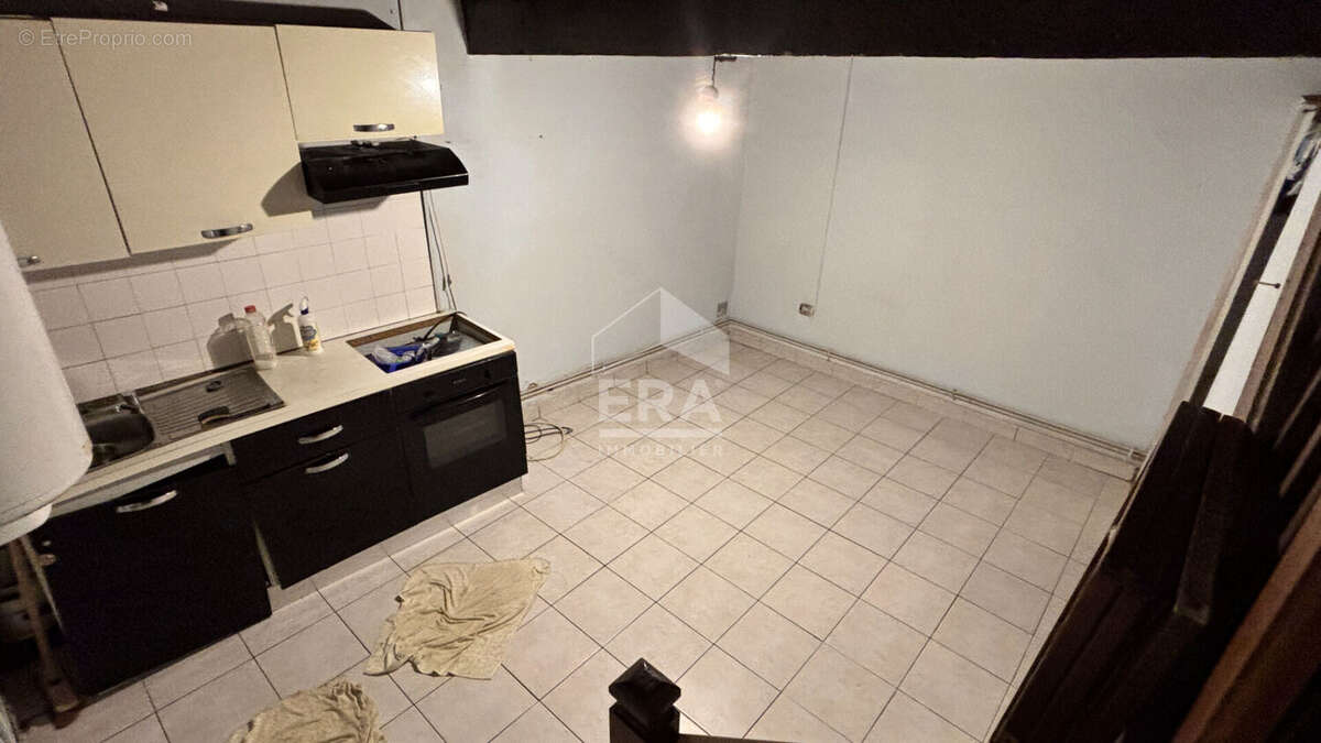 Maison à PORT-SAINTE-MARIE