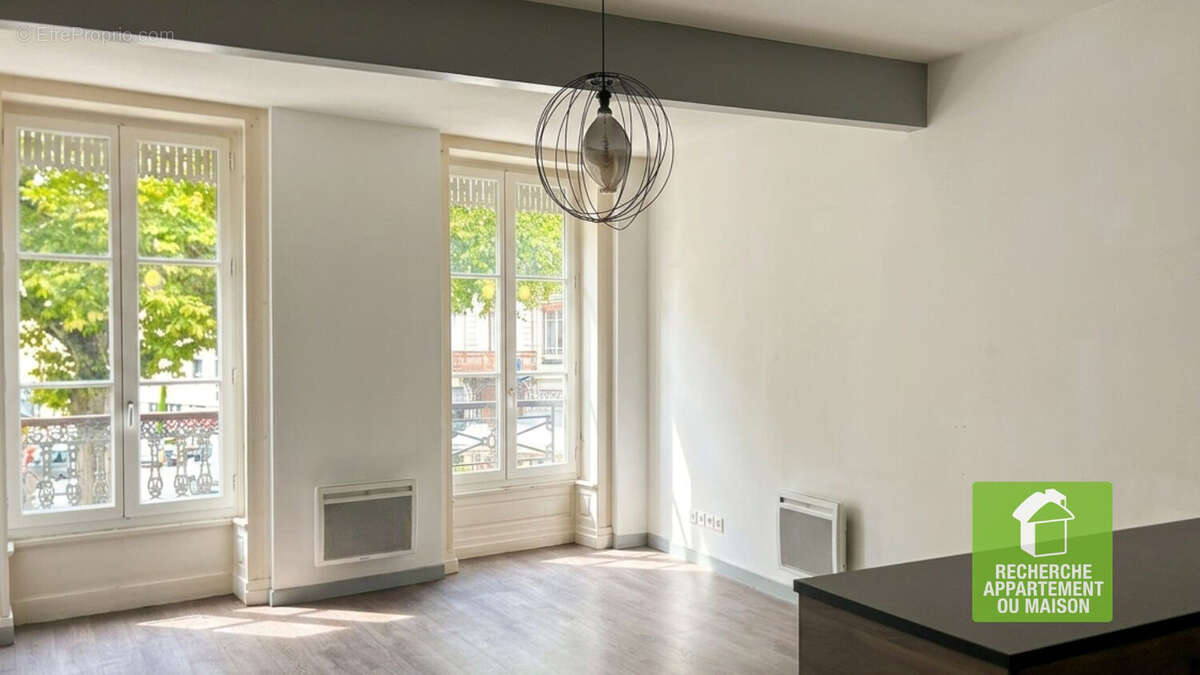 Appartement  2 pièce(s) 40.18 m2 - photo 2