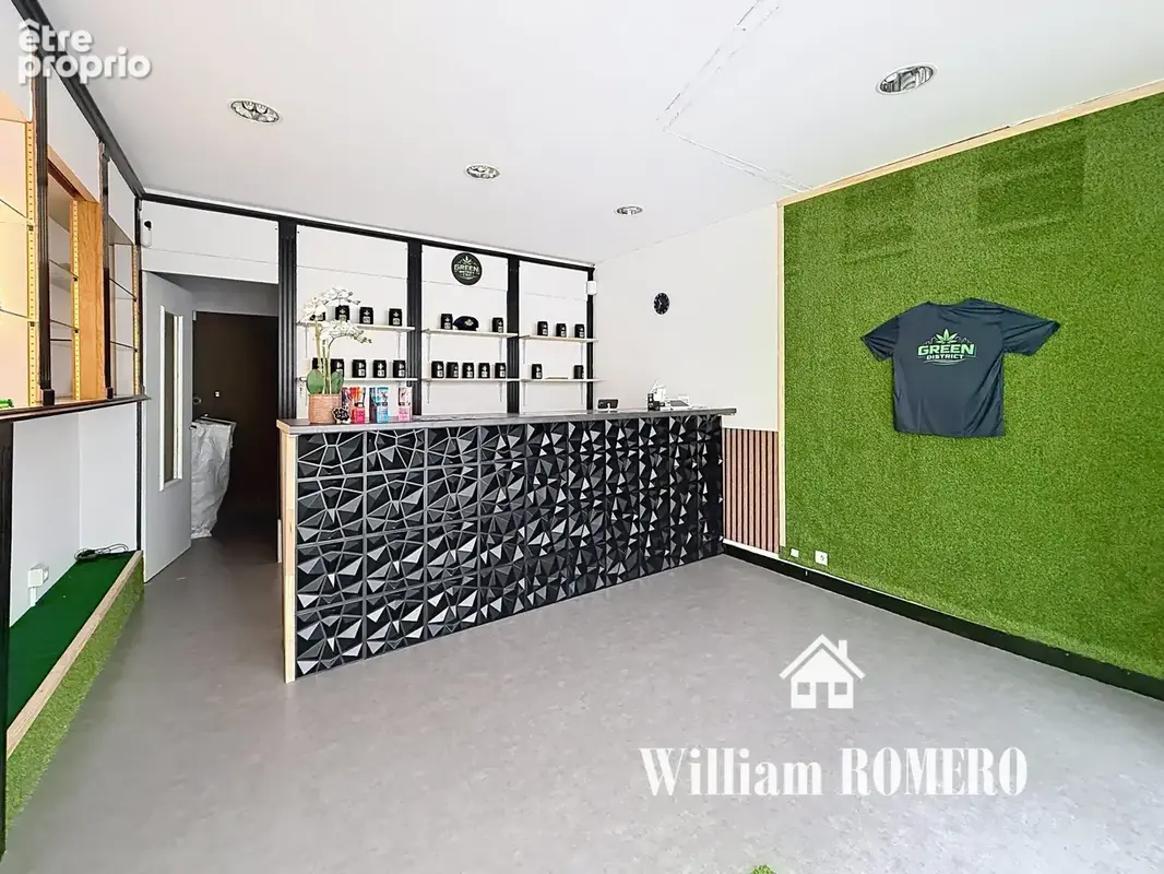 Appartement 144 m² à Saint-Etienne-De-Montluc  - photo 3