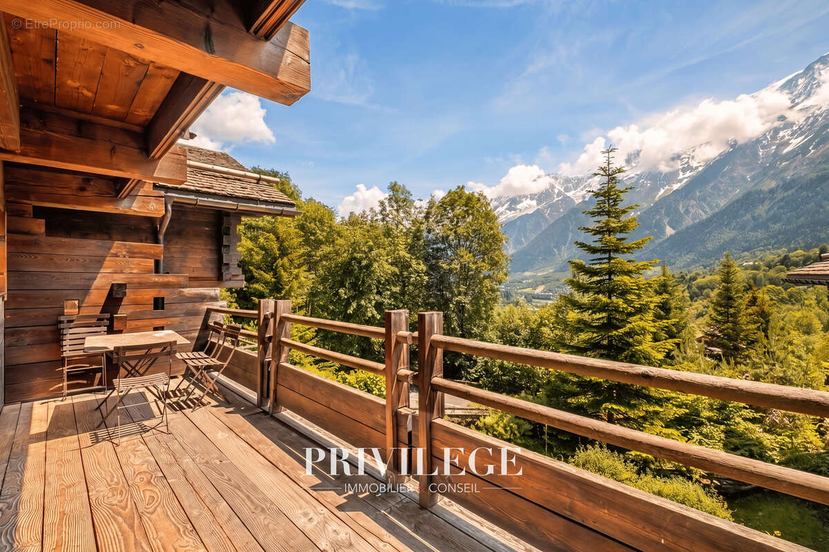 Maison à LES HOUCHES