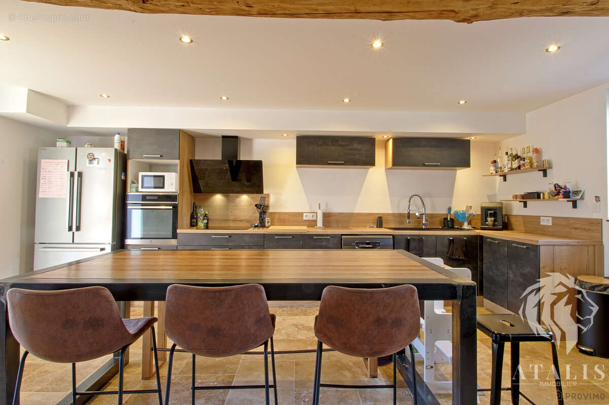 Maison à SAINT-LATTIER