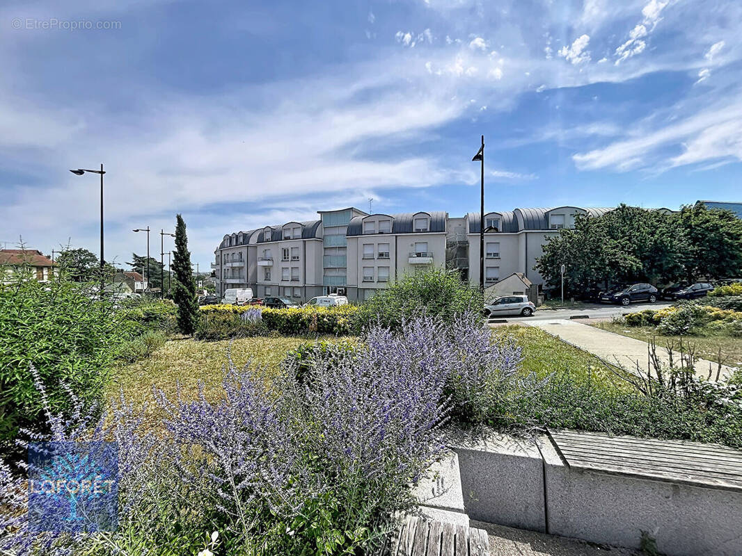 Appartement à CORBEIL-ESSONNES