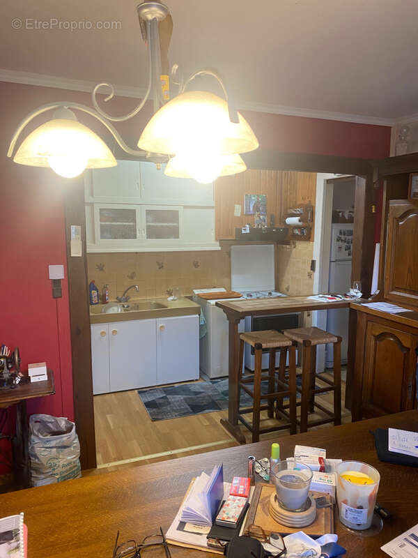 Maison à VAUX-LE-PENIL