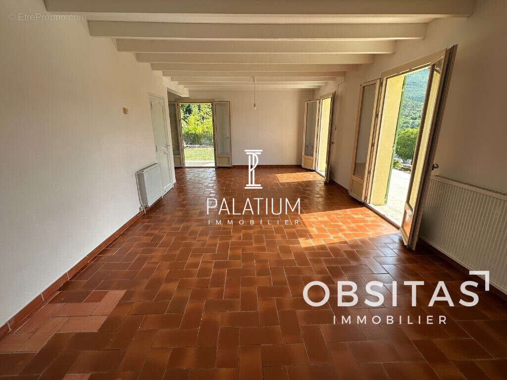Maison 91 m² à Saint-Maime  - photo 5