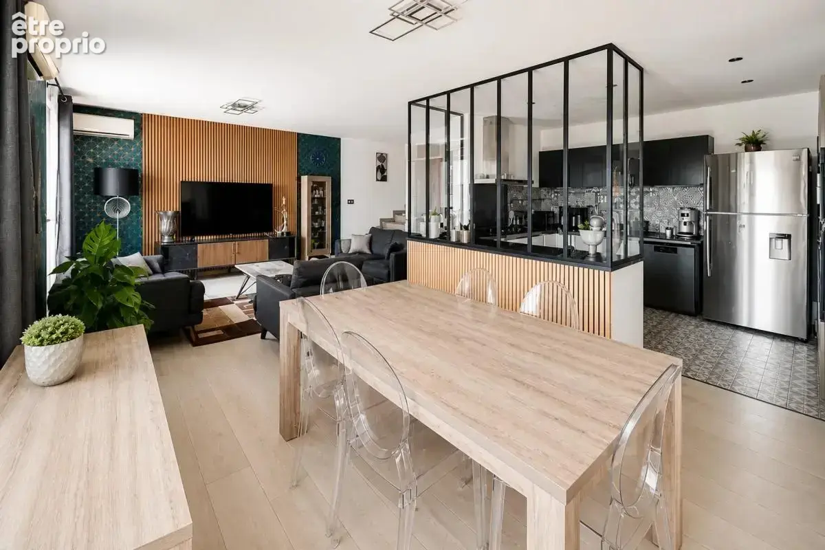 Maison de 6 pièces de 140 m² à Villeurbanne - photo 6