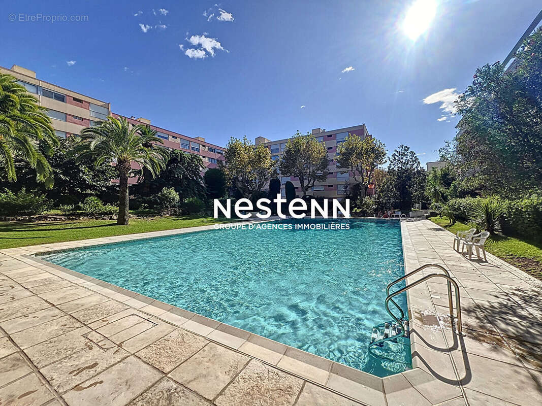 Appartement à VALLAURIS