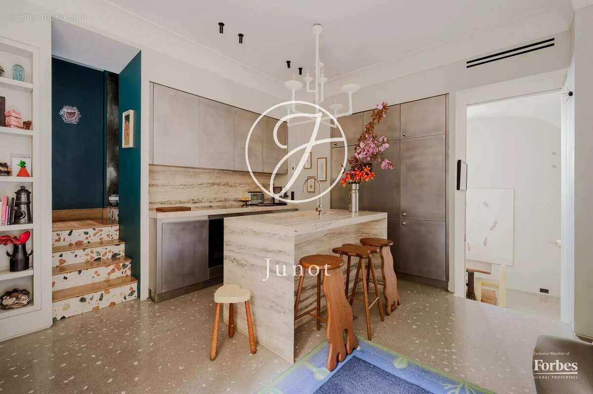 Appartement à PARIS-5E