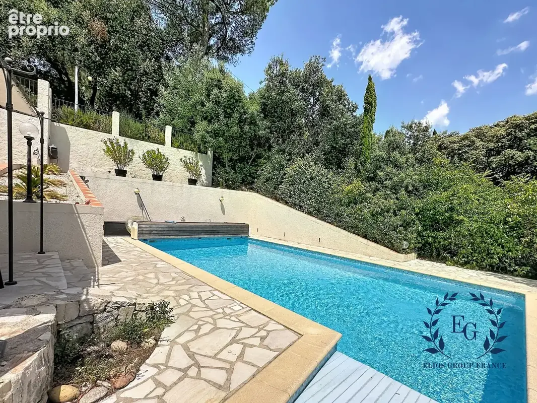 Maison 7 pièces 153 m² à vendre à Gareoult (83136) - photo 3