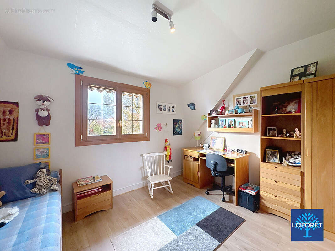 Maison Cambes-en-plaine 7 pièce(s) 168m² - photo 11