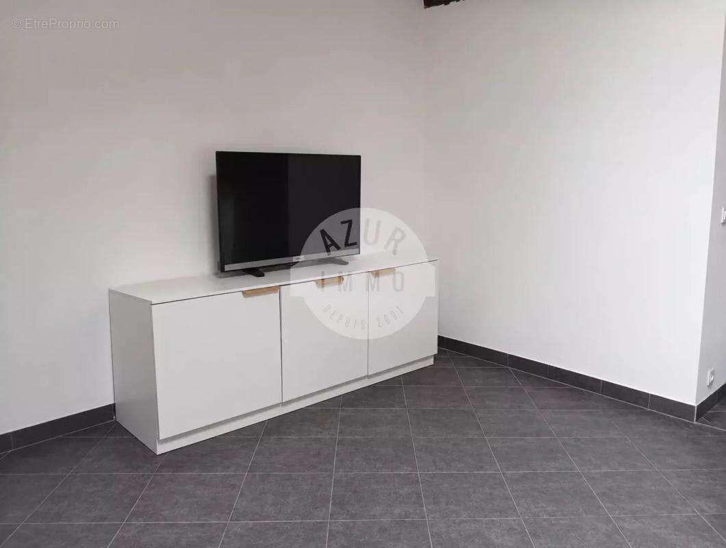 Appartement t3 excellent etat 73 m² - photo 4