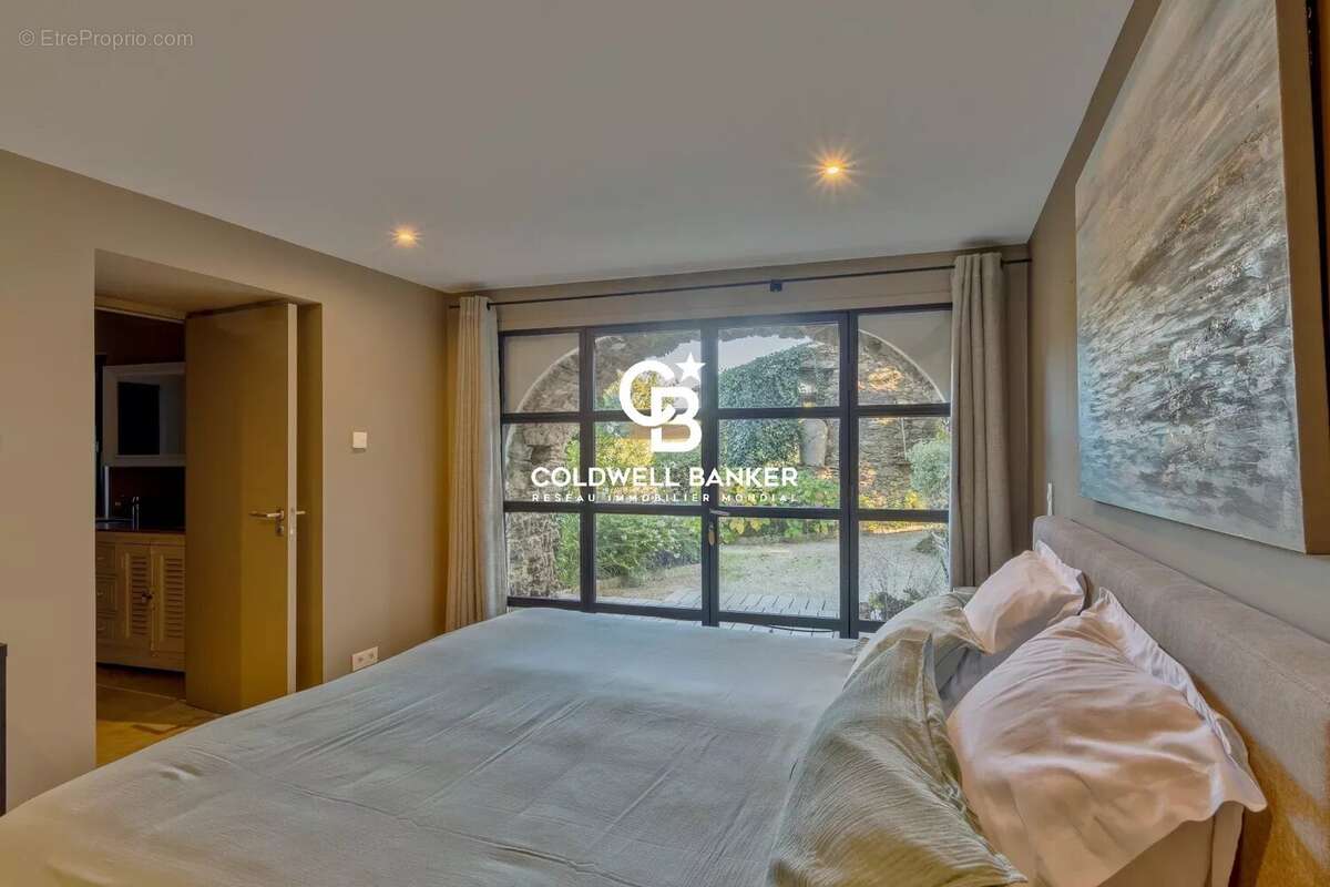 Maison à LA GARDE-FREINET