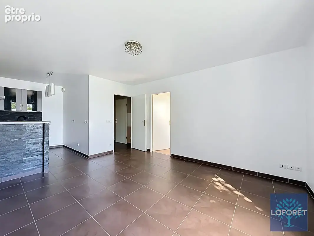 Appartement à VIGNEUX-SUR-SEINE