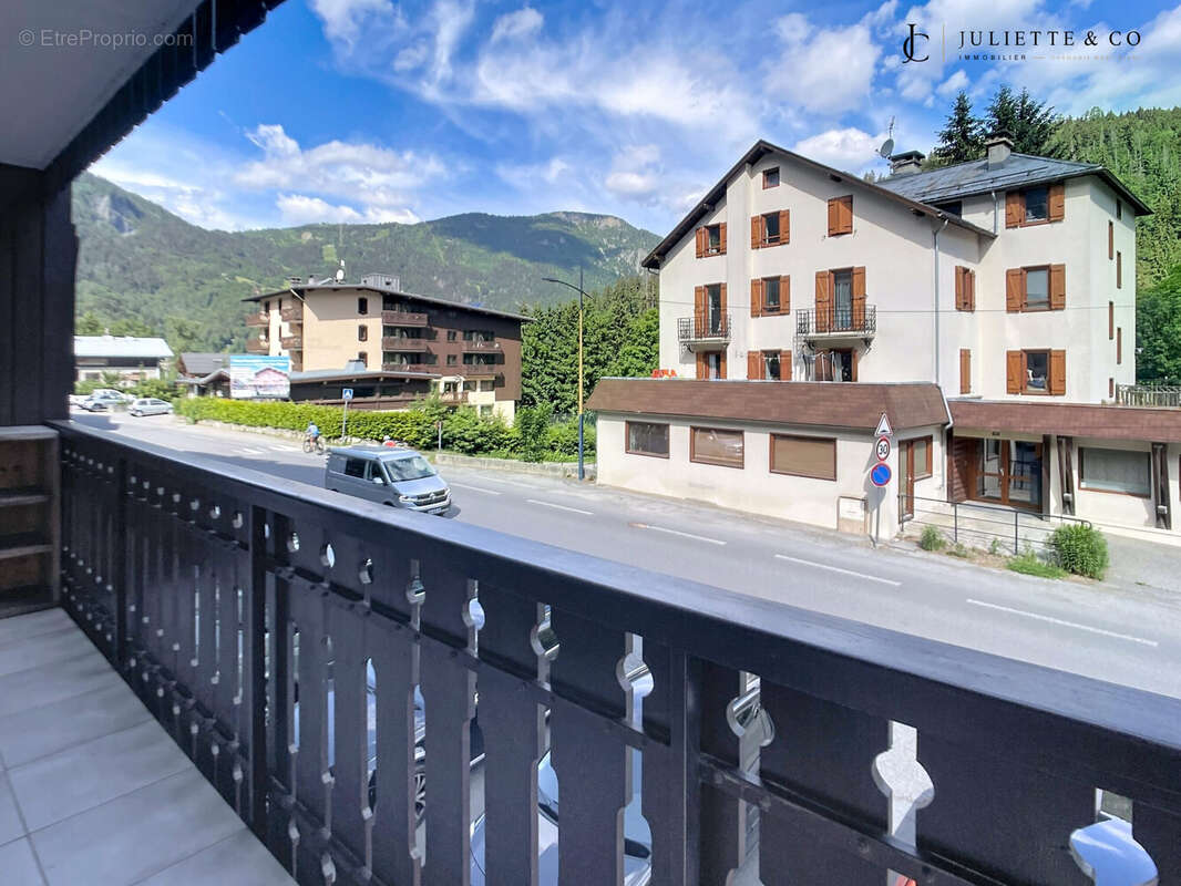vue depuis balcon - Appartement à LES HOUCHES