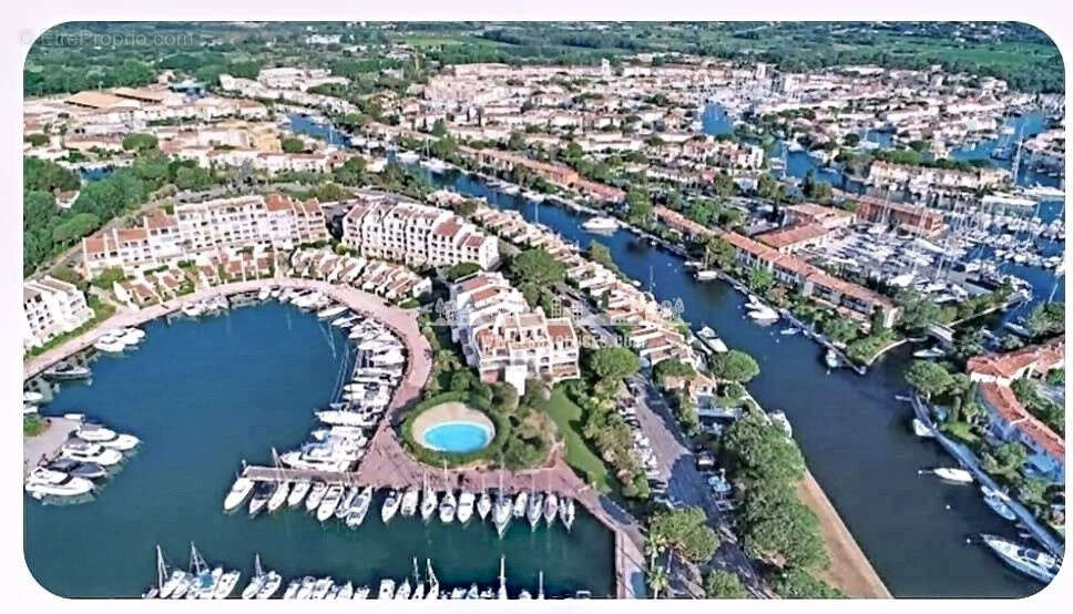 Appartement à COGOLIN