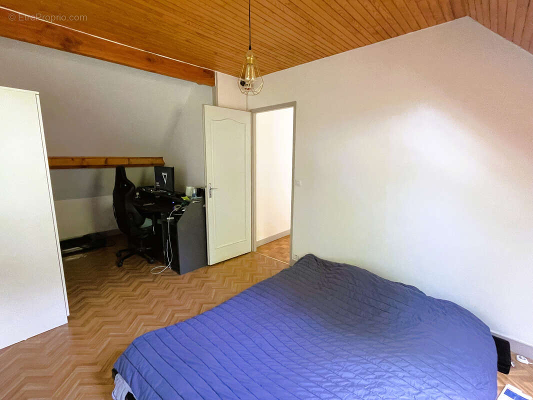 Maison à BARJOUVILLE