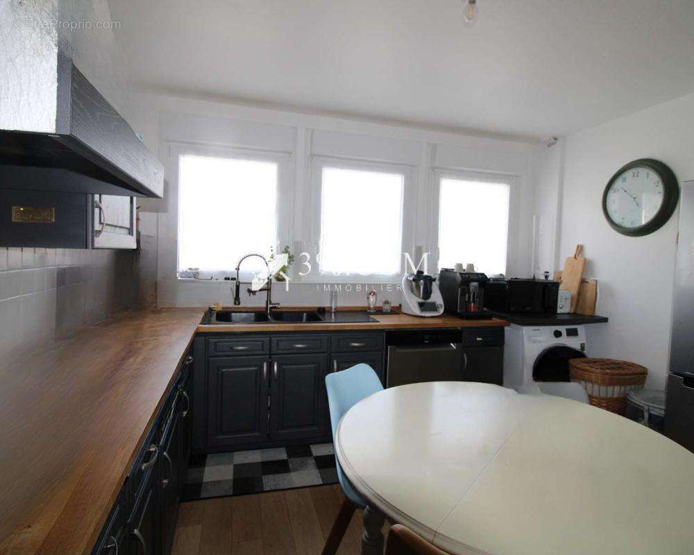 Appartement à ETEL
