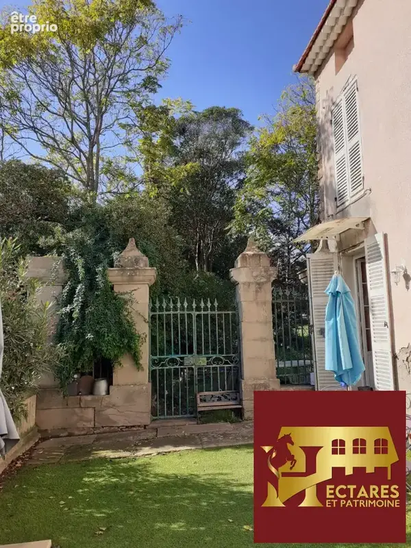 Domaine historique aux portes d'un village provençal - photo 4