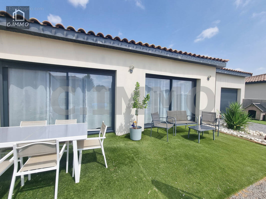 Villa contemporaine PP de 110 m2 avec garage sur 636 m2 - photo 2