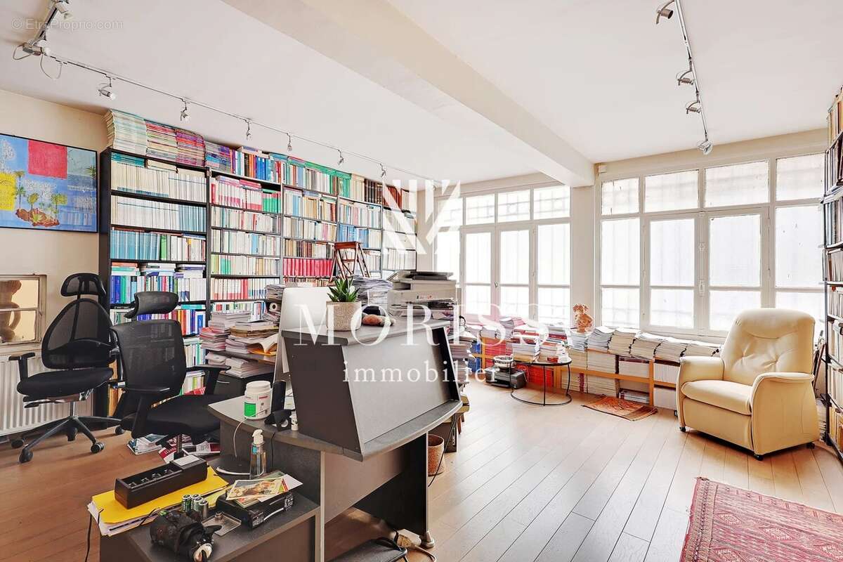 Maison à CHARENTON-LE-PONT