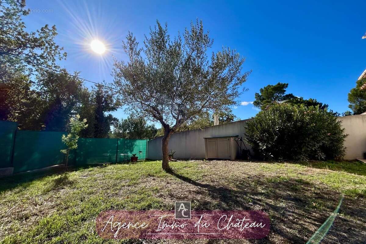 Maison à FLASSANS-SUR-ISSOLE