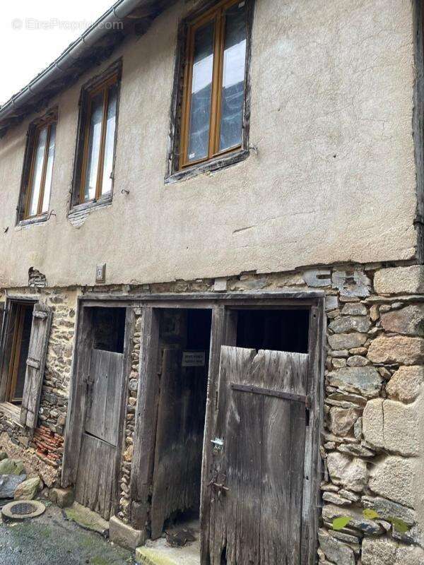 Maison à SAINT-GERMAIN-LES-BELLES
