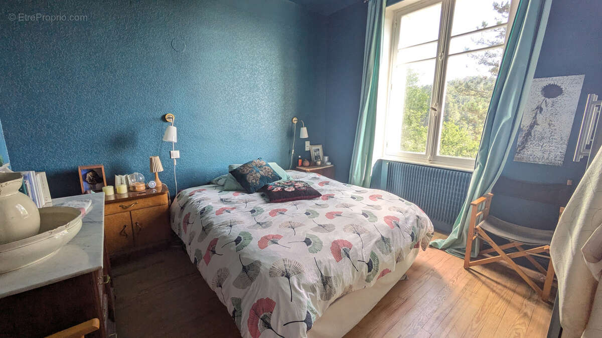 Maison à CHATELGUYON