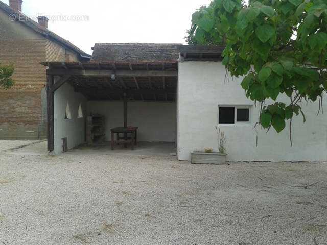 Maison à SAINT-BONNET-EN-BRESSE