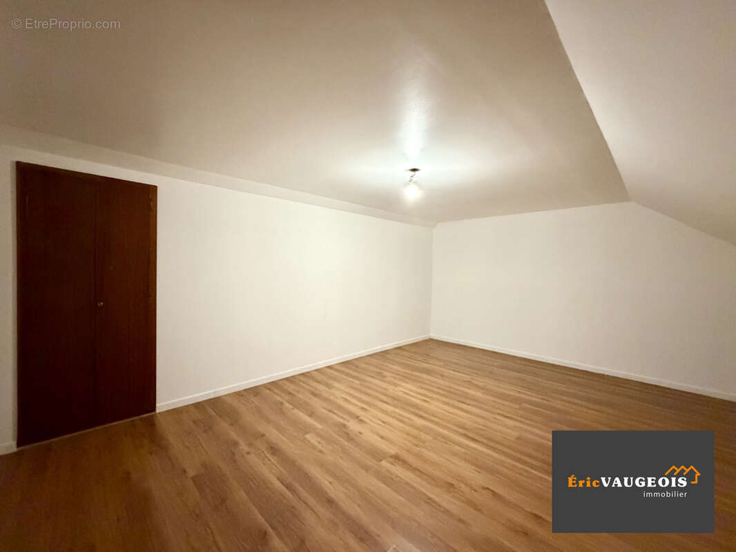 Appartement à COULOMMIERS