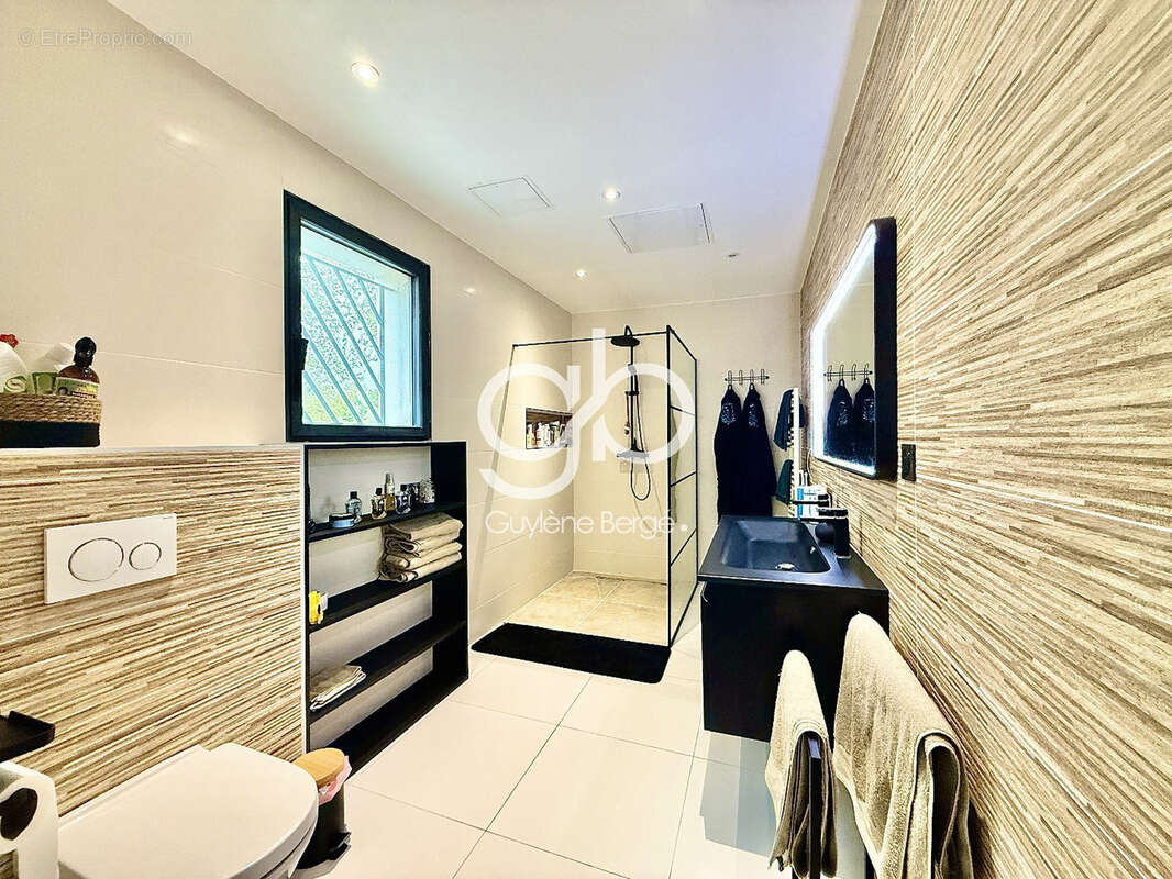 Maison à CASTELNAU-LE-LEZ