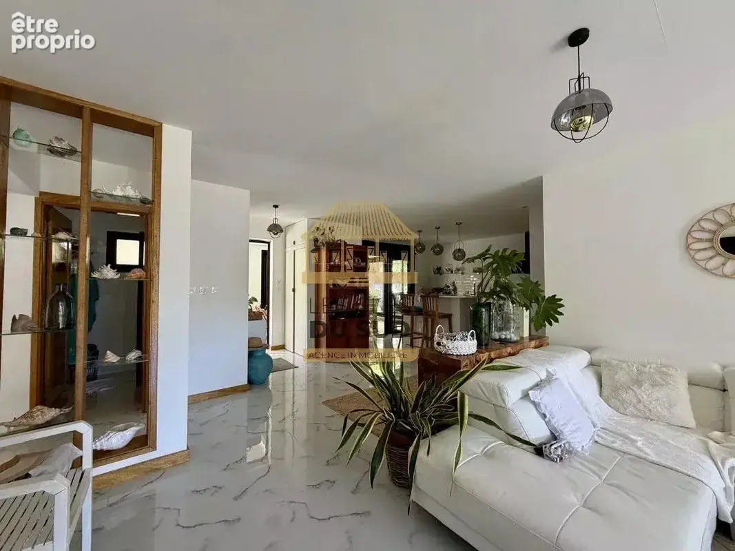 Villa t4 d’exception avec piscine – 2 600 m² de terrain entièrement constructible – sans vis-à-vis - photo 5