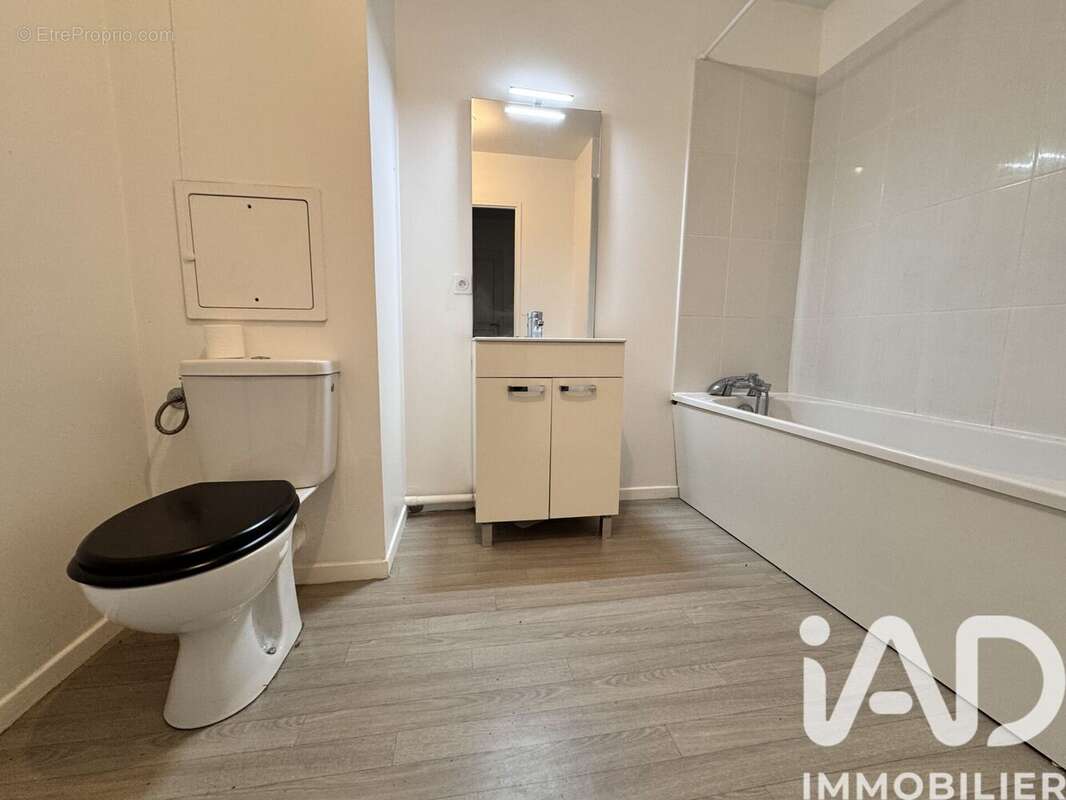 Photo 7 - Appartement à CRECY-LA-CHAPELLE