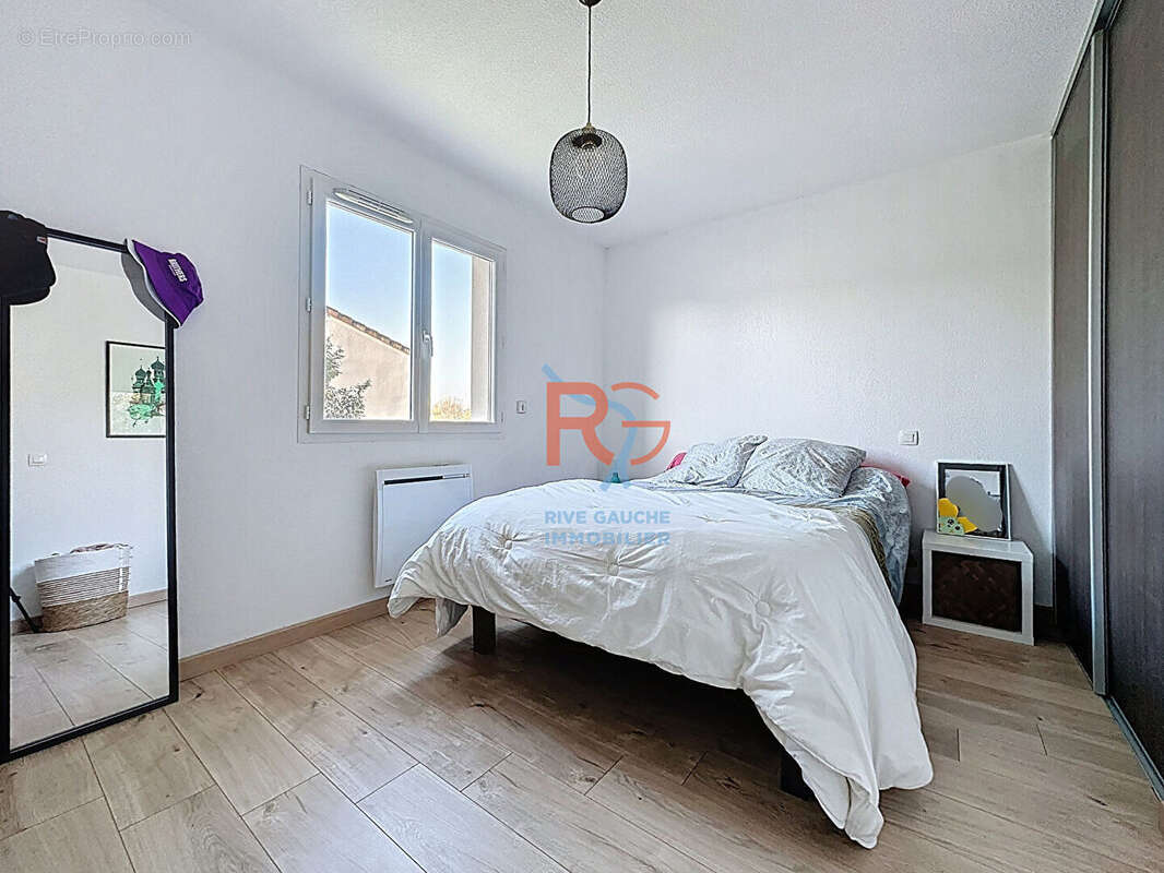 Aucamville  T5 116 m²/ Piscine chauffée / garage / jardin paysager - photo 10