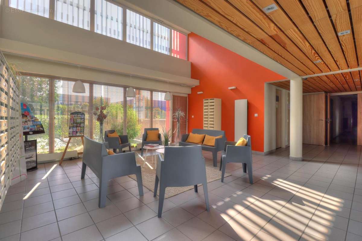 Appartement à VILLENAVE-D&#039;ORNON