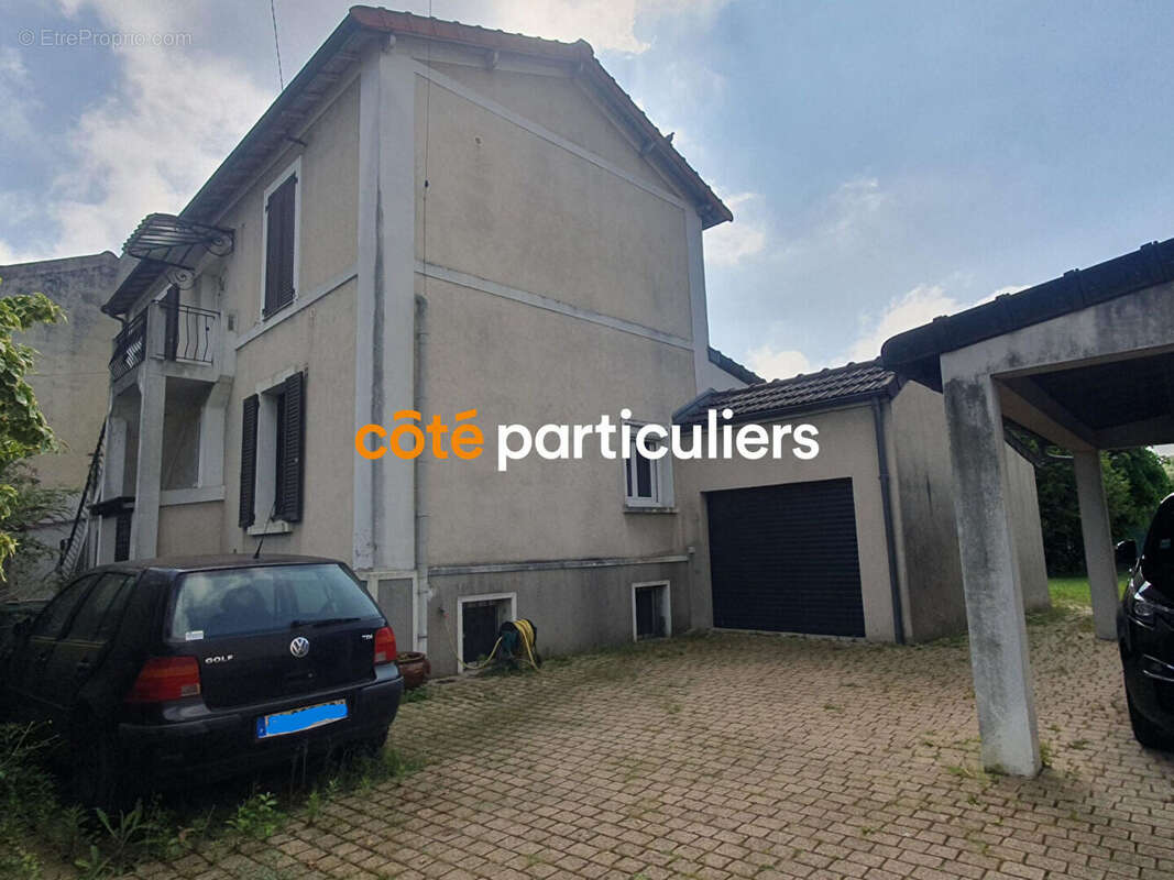 Maison à VILLENEUVE-LE-ROI