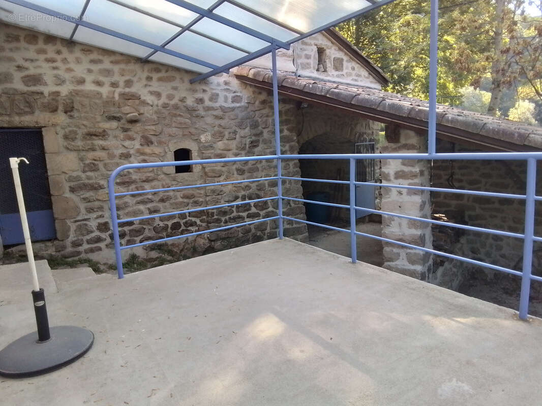 Maison à ANTRAIGUES-SUR-VOLANE