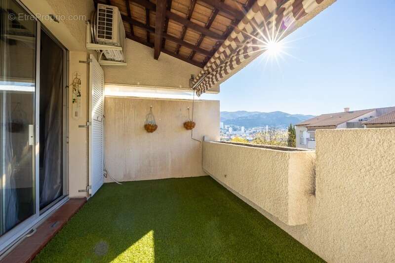 Appartement à MARSEILLE-11E