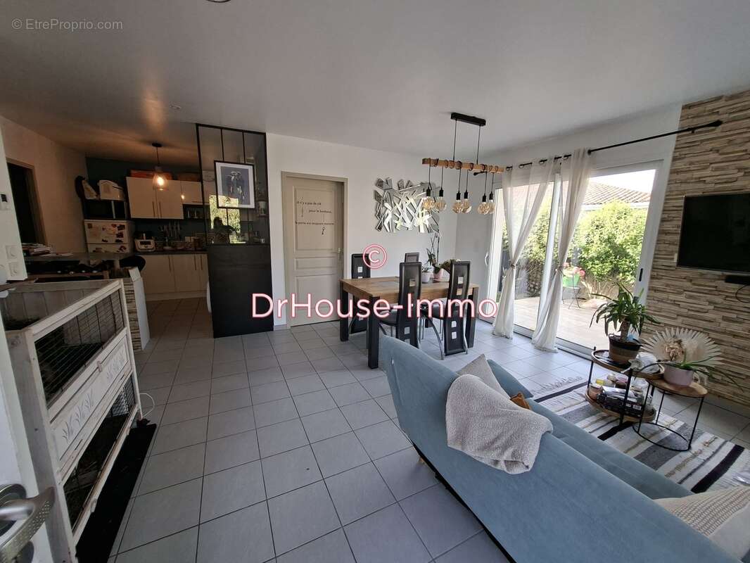 Maison à SAINT-LOUBES