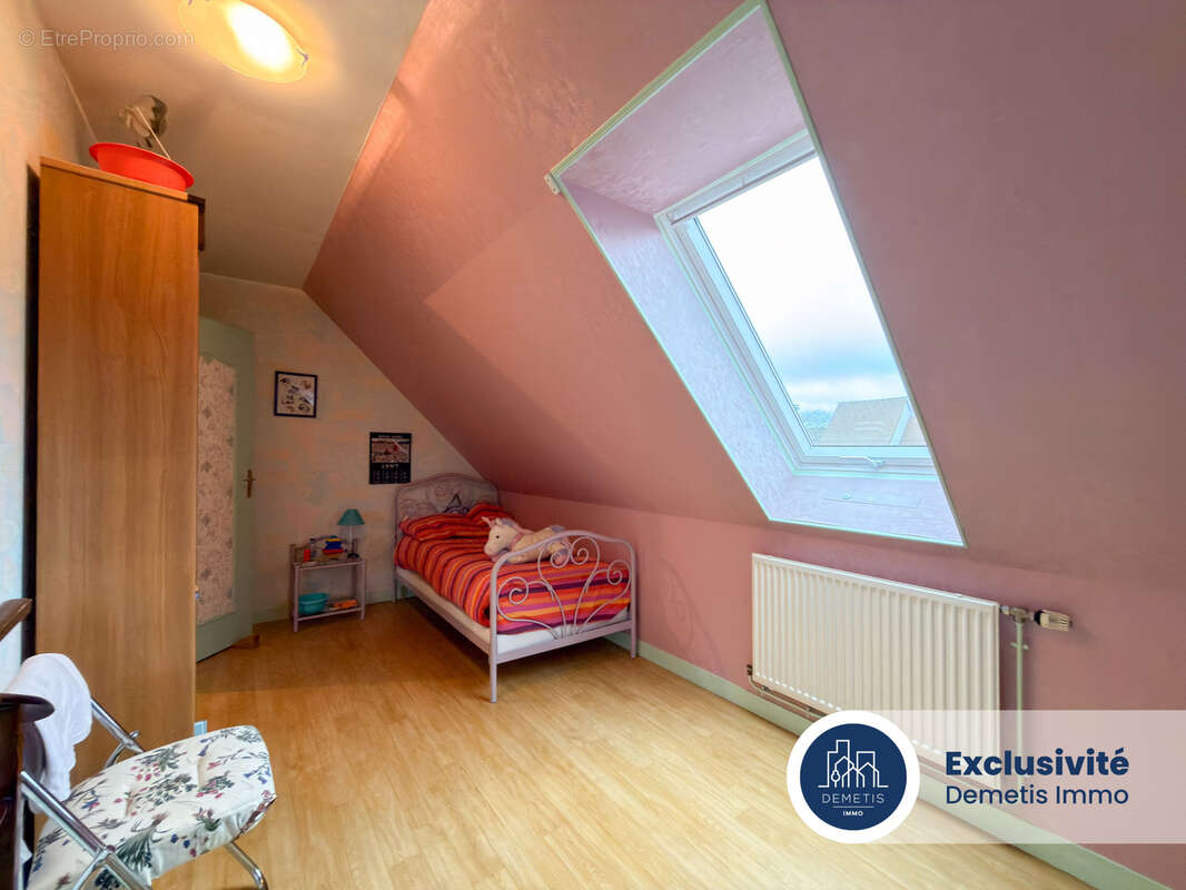 Maison à YVRE-L'EVEQUE