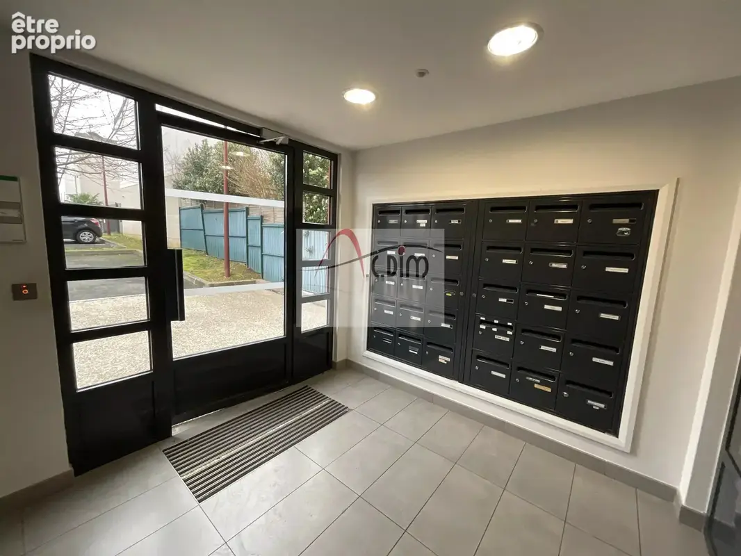 Appartement moderne à Vert-Saint-Denis - photo 2