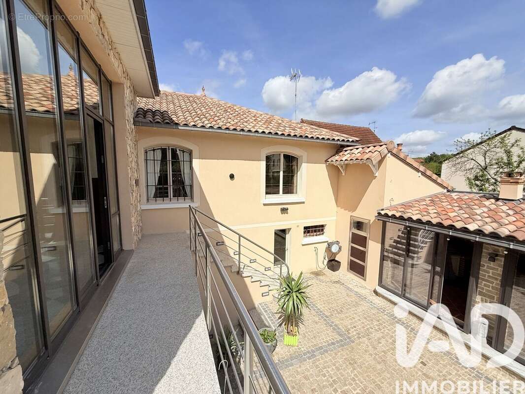 Photo 4 - Maison à SOISY-SUR-SEINE