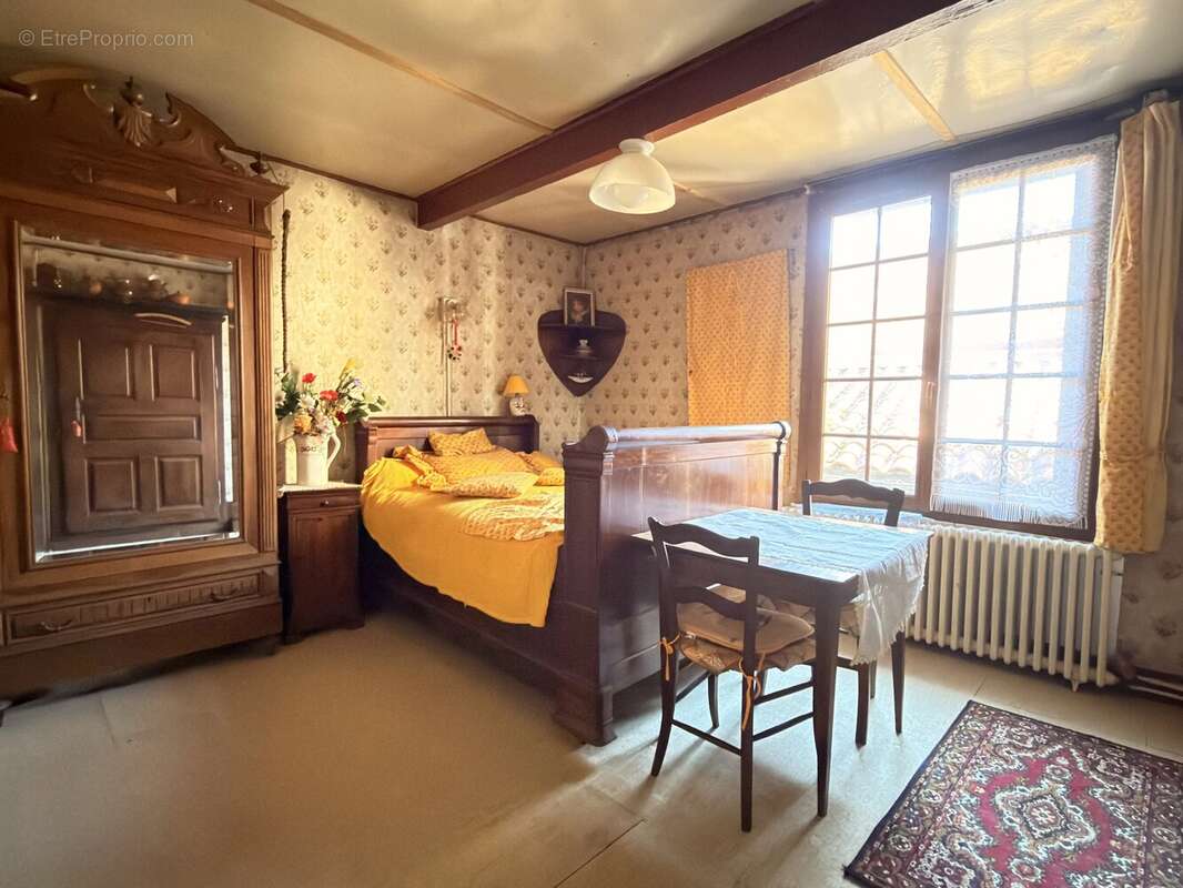 Maison à VERTEUIL-SUR-CHARENTE