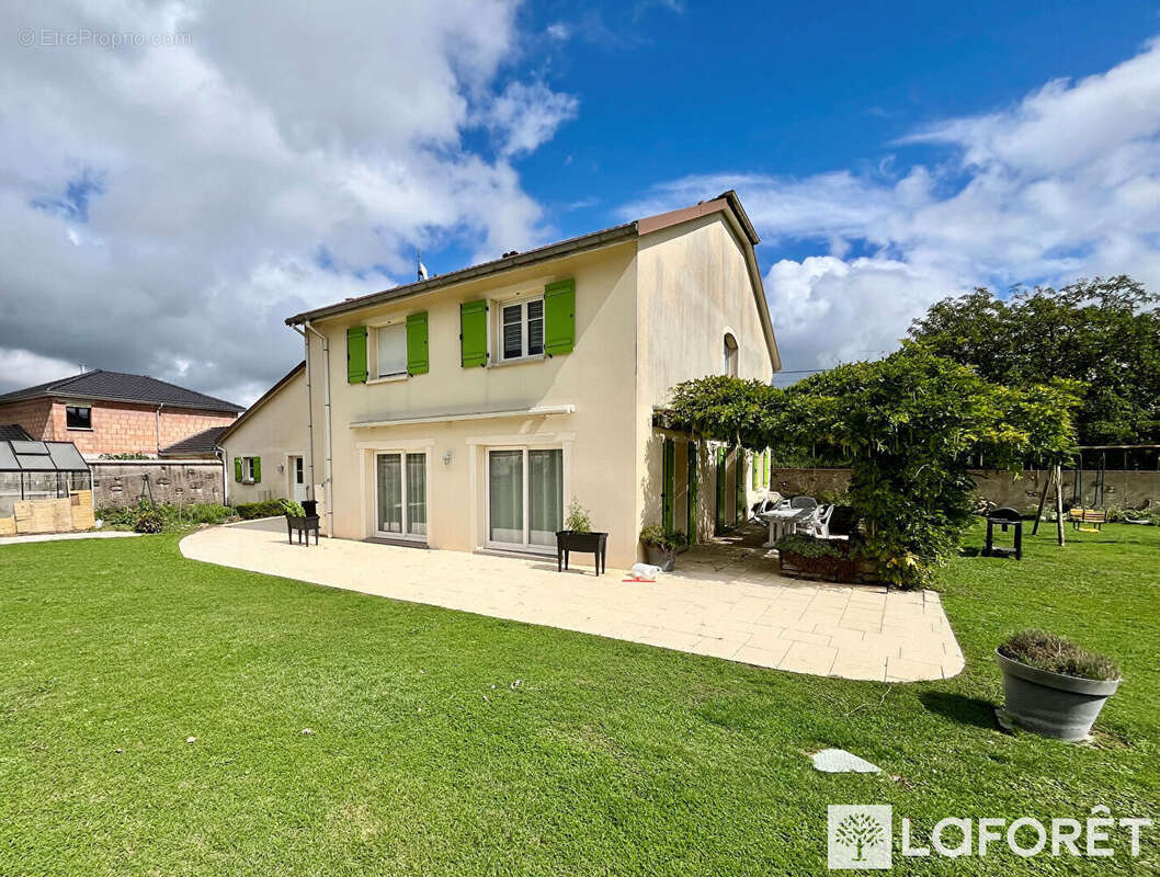 Maison à DARNIEULLES