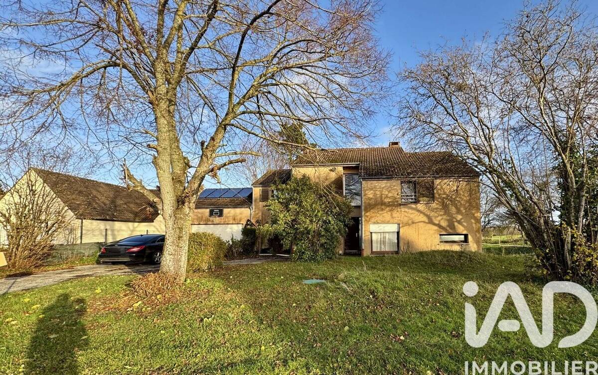 Photo 1 - Maison à MORMANT