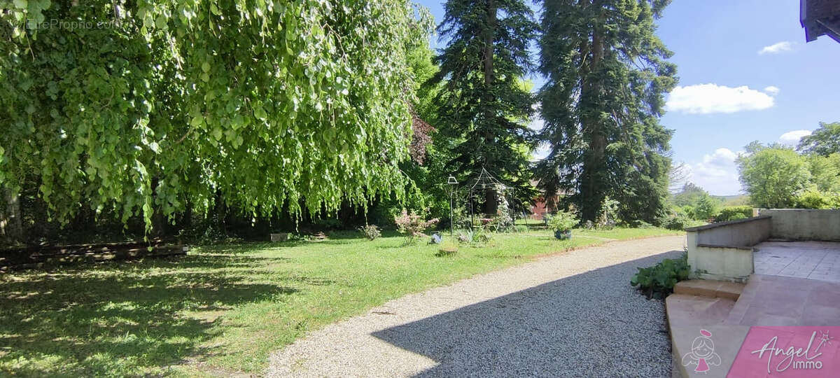 Maison à VILLERS-ROBERT