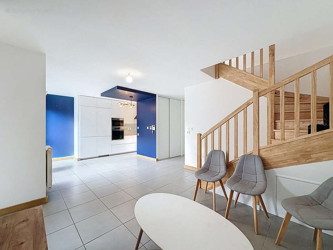 Maison à VILLEURBANNE