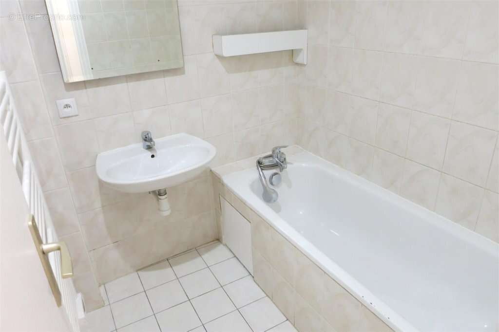 Appartement à BONNEUIL-SUR-MARNE